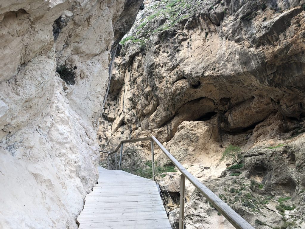 Ruta del Gollizno Granada with kids