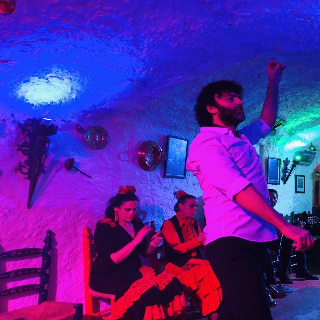 Flamenco music in Granada dancers