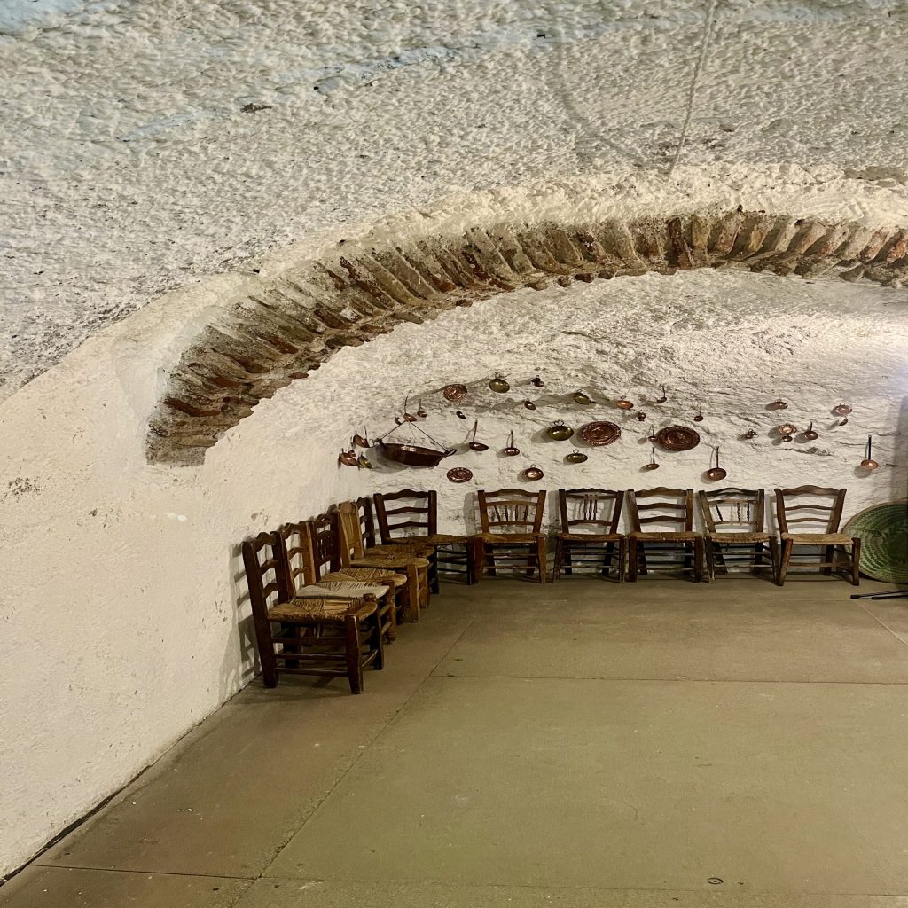 Guided tour of Sacromonte and Albaicín in Granada